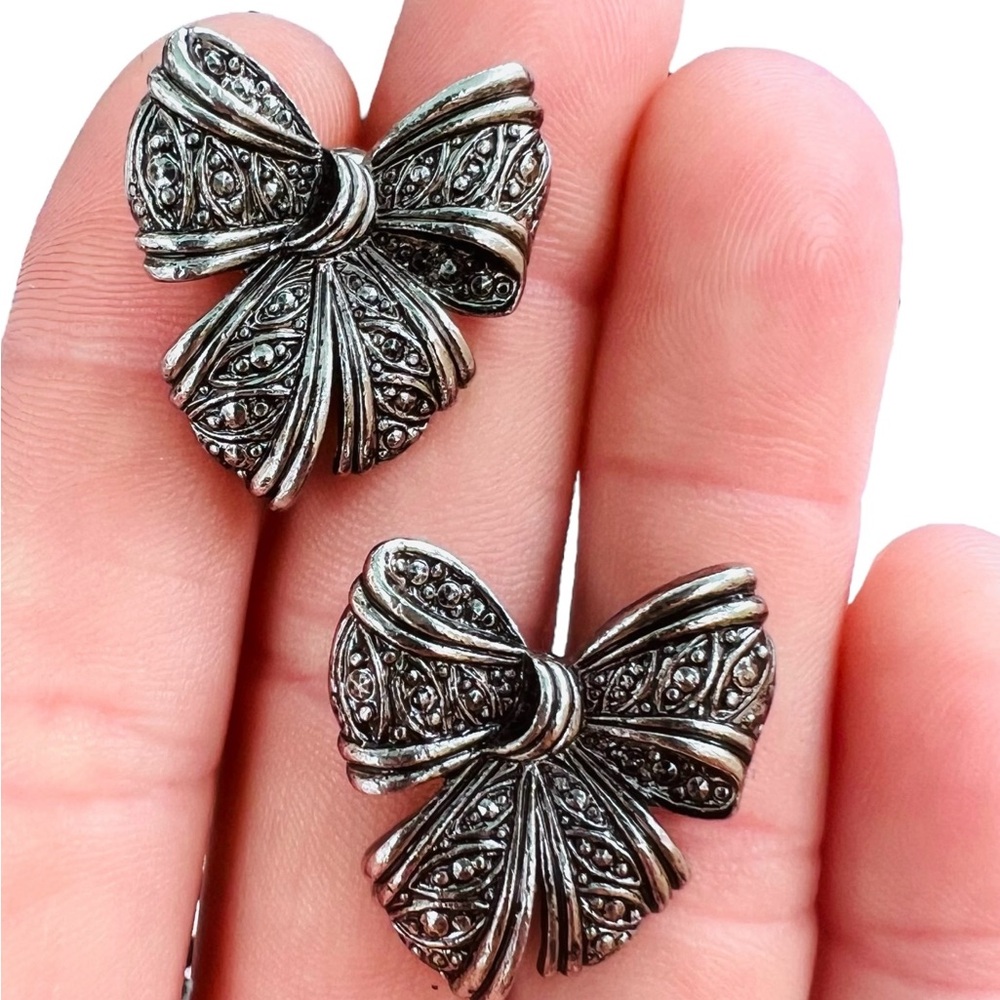 Vintage Simulated Marcasite Large Bow Ribbon Clip On Earrings Costume Jewelry